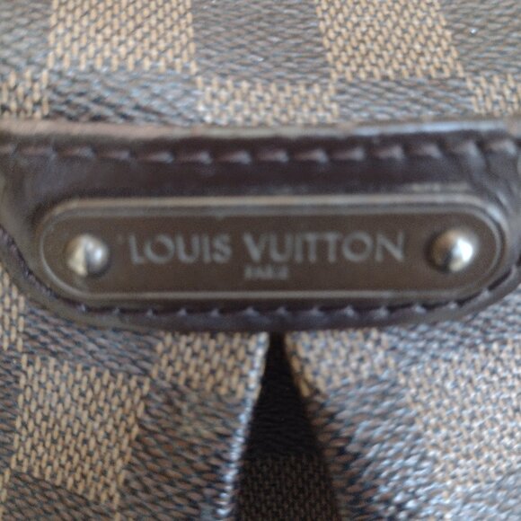 💯% Authentic Louis Vuitton Bloomsbury pm - Picture 10 of 14